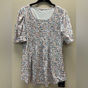 Ficerd XL New With Tags  Floral Print Women's Top